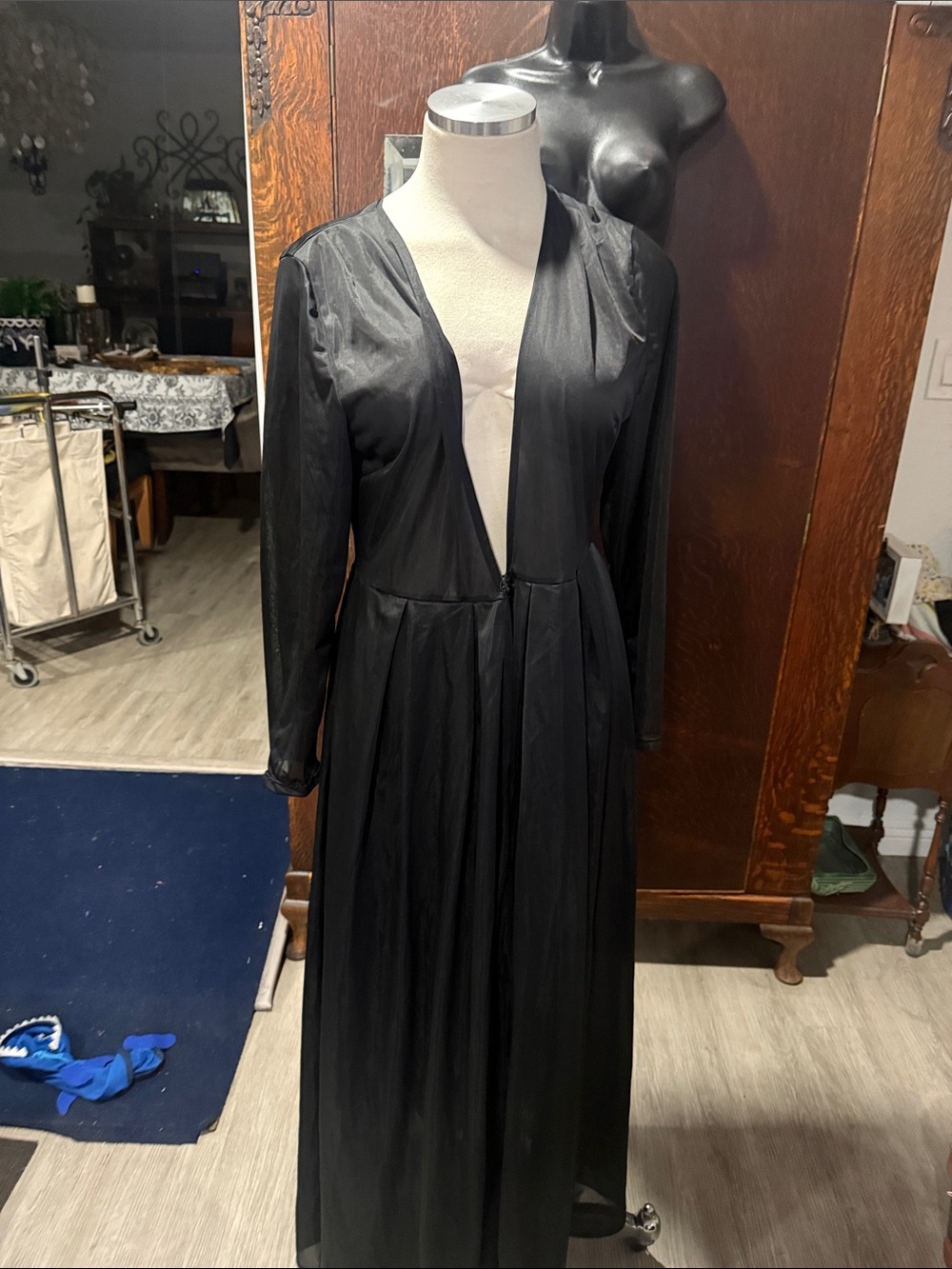Real Vintage Women's Black Long Robe